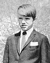 https://upload.wikimedia.org/wikipedia/commons/thumb/5/51/David_Kennedy_1968.jpg/100px-David_Kennedy_1968.jpg